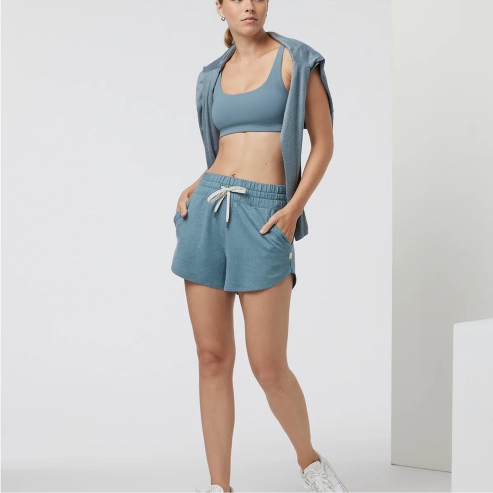 VUORI- Halo Performance Short 2.0 Smoke Blue Heather